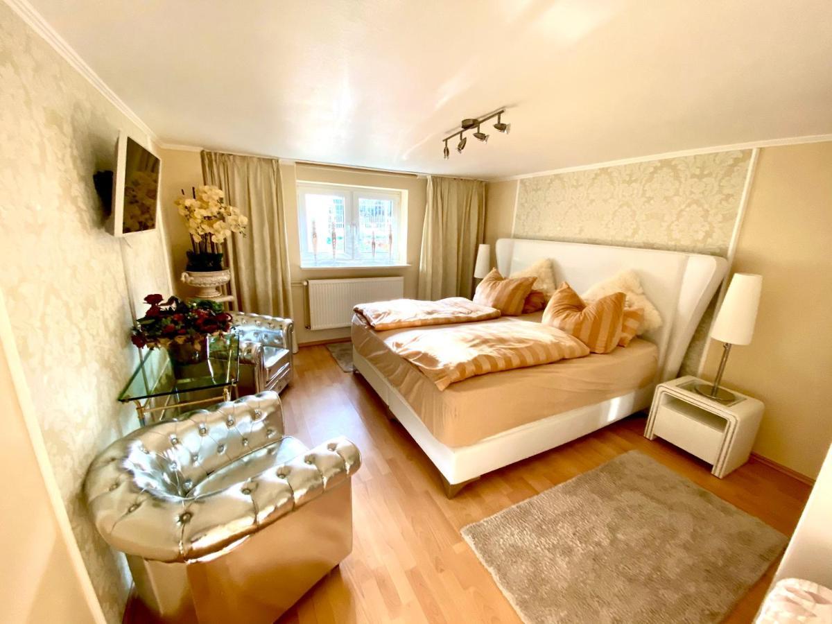 Tiffany'S Ferienapartments Sind Alles, Ausser... Gewoehnlich!!! Timmendorfer Strand Exterior foto