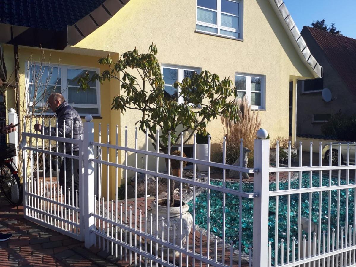 Tiffany'S Ferienapartments Sind Alles, Ausser... Gewoehnlich!!! Timmendorfer Strand Exterior foto