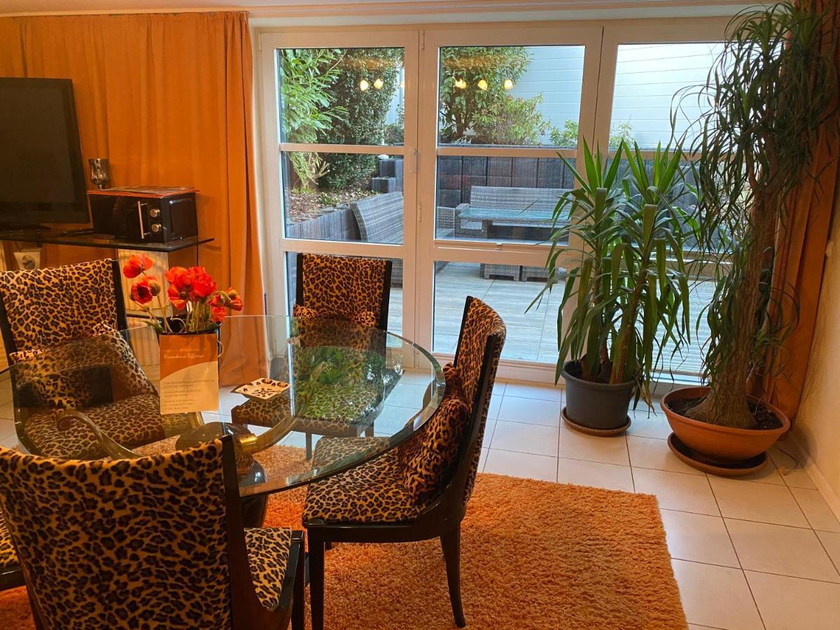 Tiffany'S Ferienapartments Sind Alles, Ausser... Gewoehnlich!!! Timmendorfer Strand Exterior foto