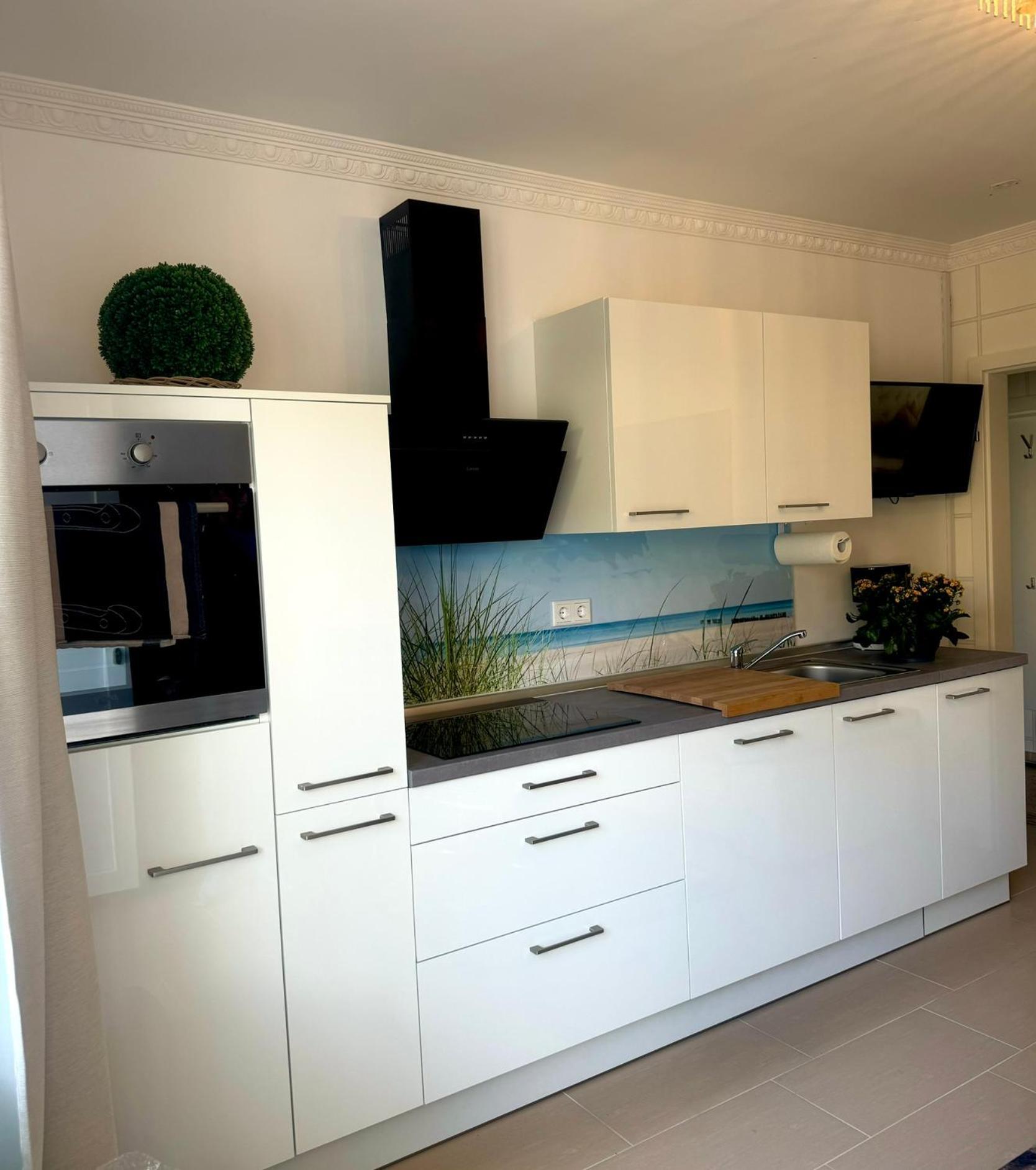 Tiffany'S Ferienapartments Sind Alles, Ausser... Gewoehnlich!!! Timmendorfer Strand Exterior foto